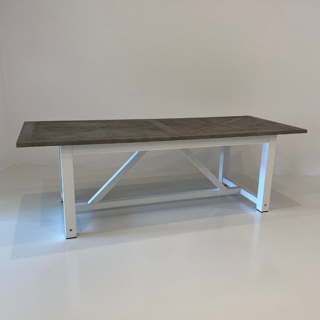 Newport Dining Table